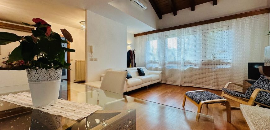 Villa Indipendente Villa Indipendente