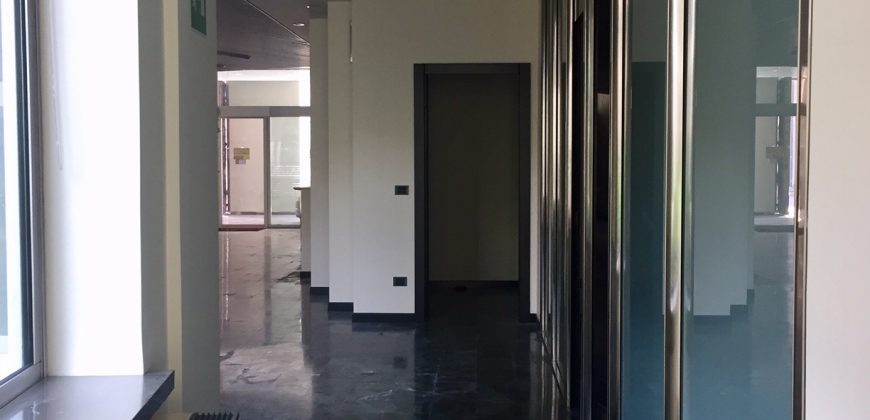 Locale Commerciale Centro Storico Locale Commerciale Centro Storico