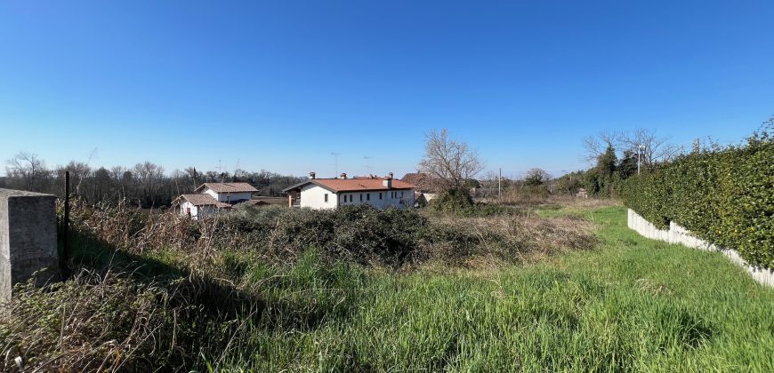 Terreno edificabile a Moruzzo