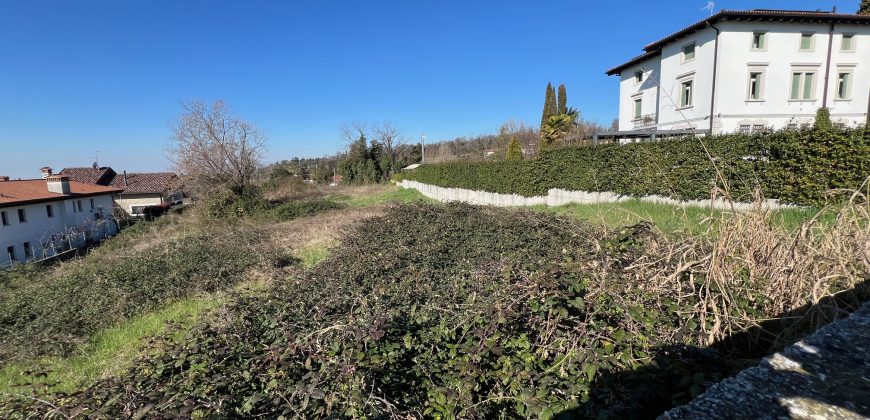 Terreno edificabile a Moruzzo