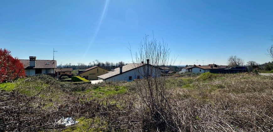 Terreno edificabile a Moruzzo