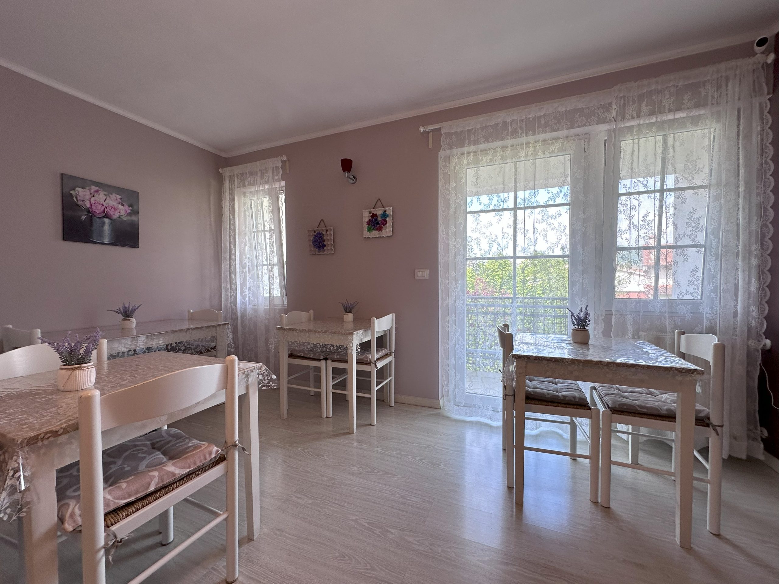 Casa Con Piscina Adibita a Ricezione Ospiti Casa Con Piscina Adibita a Ricezione Ospiti