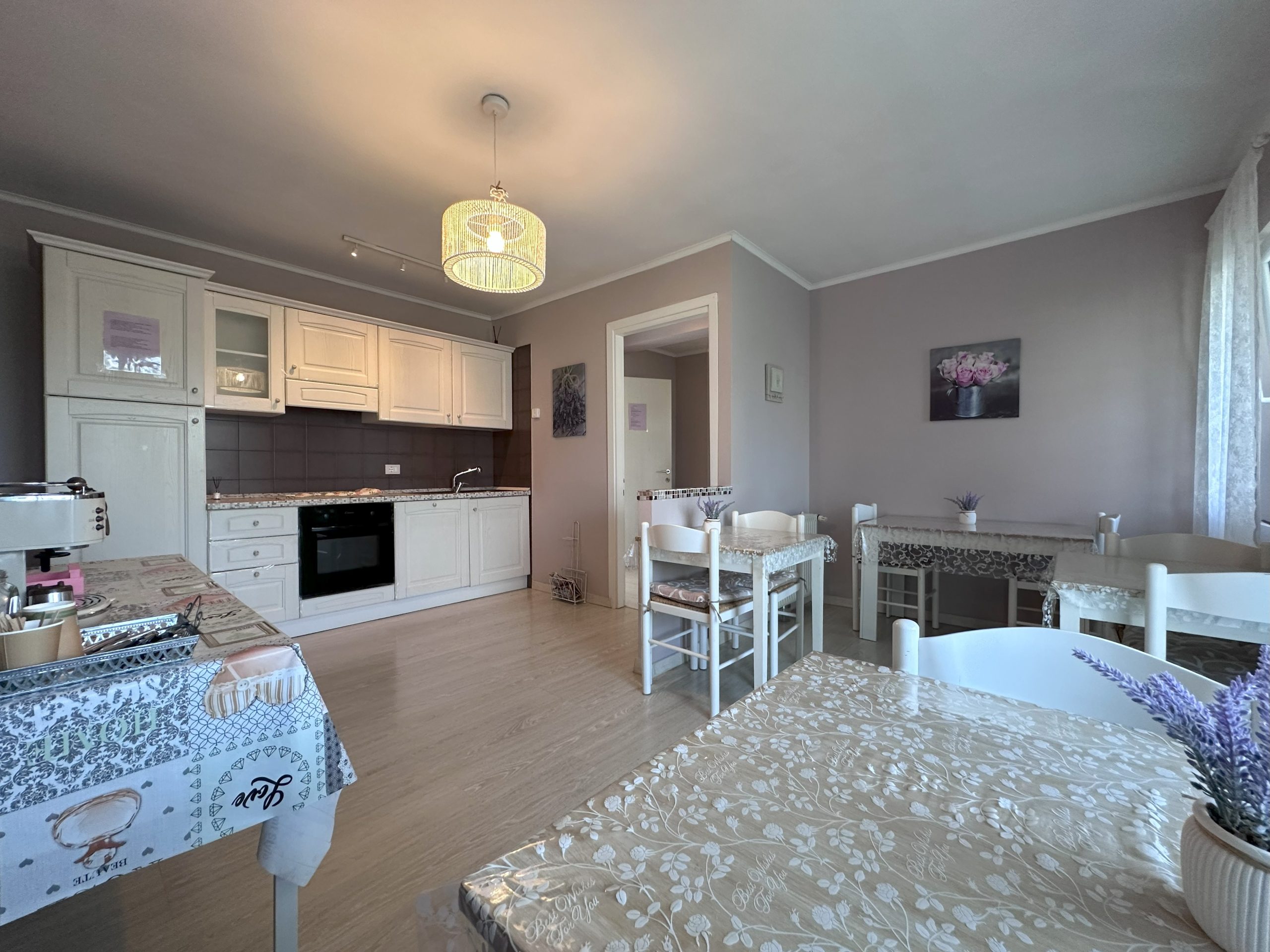 Casa Con Piscina Adibita a Ricezione Ospiti Casa Con Piscina Adibita a Ricezione Ospiti