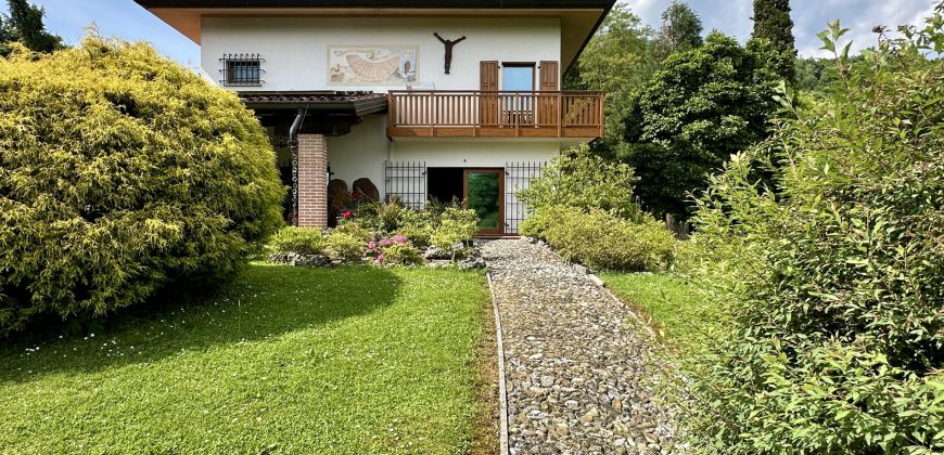 Villa Con Parco