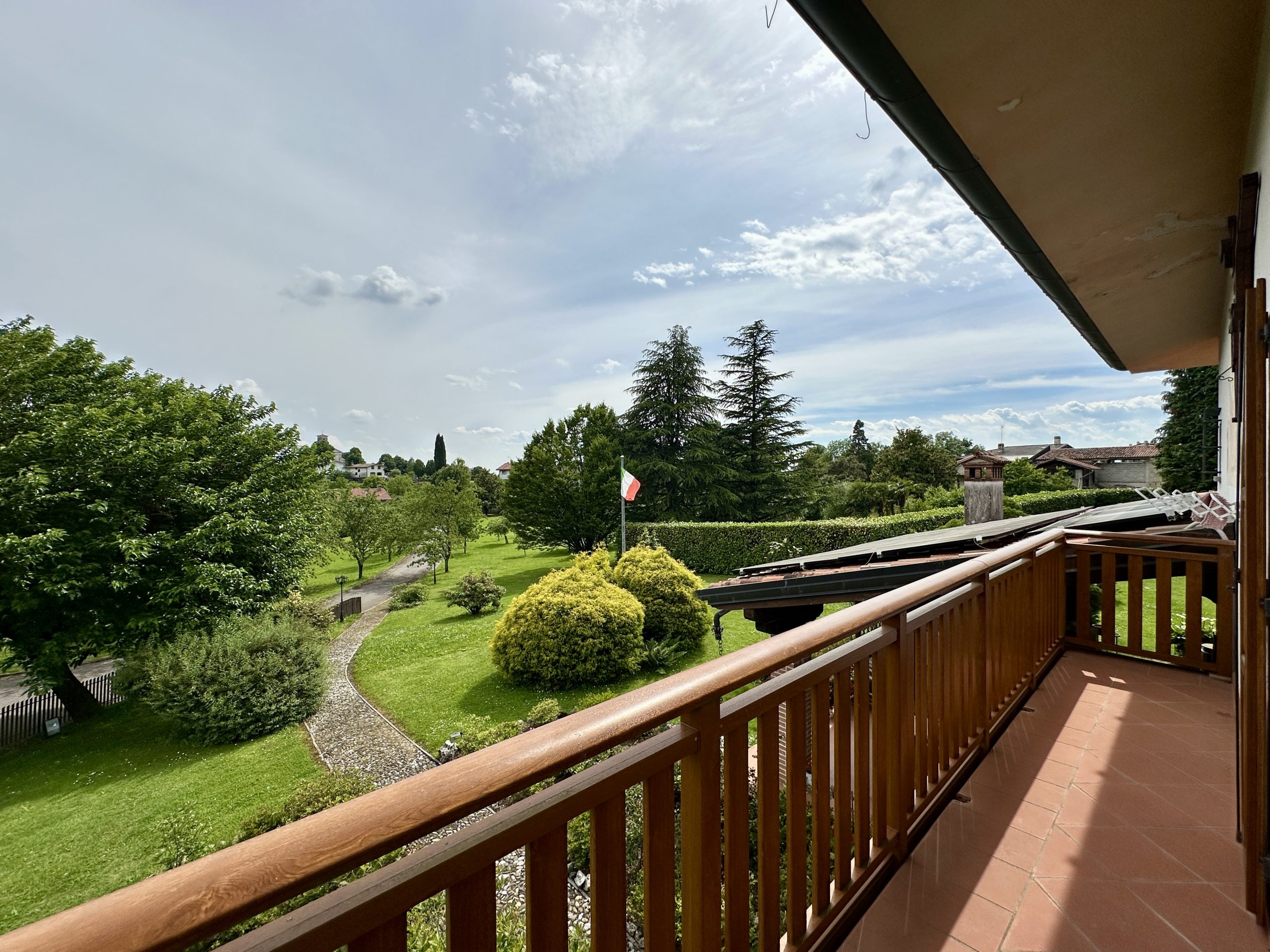 VILLA CON PARCO VILLA CON PARCO