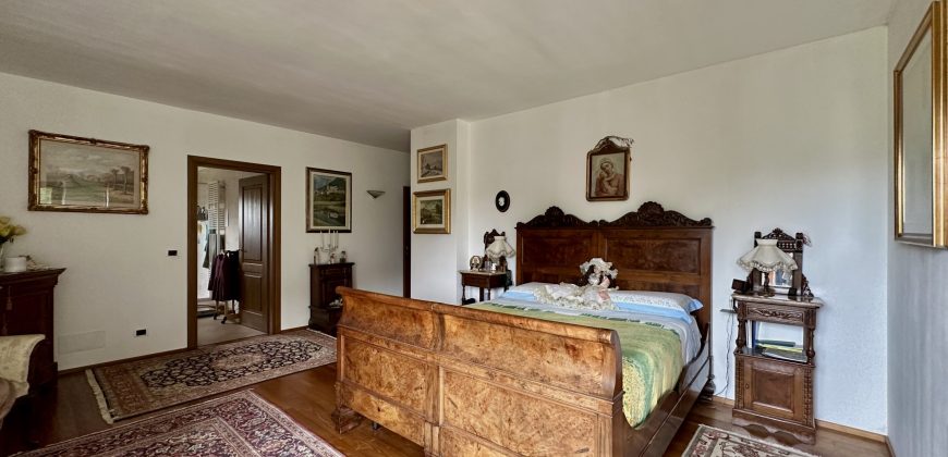 Villa Con Parco