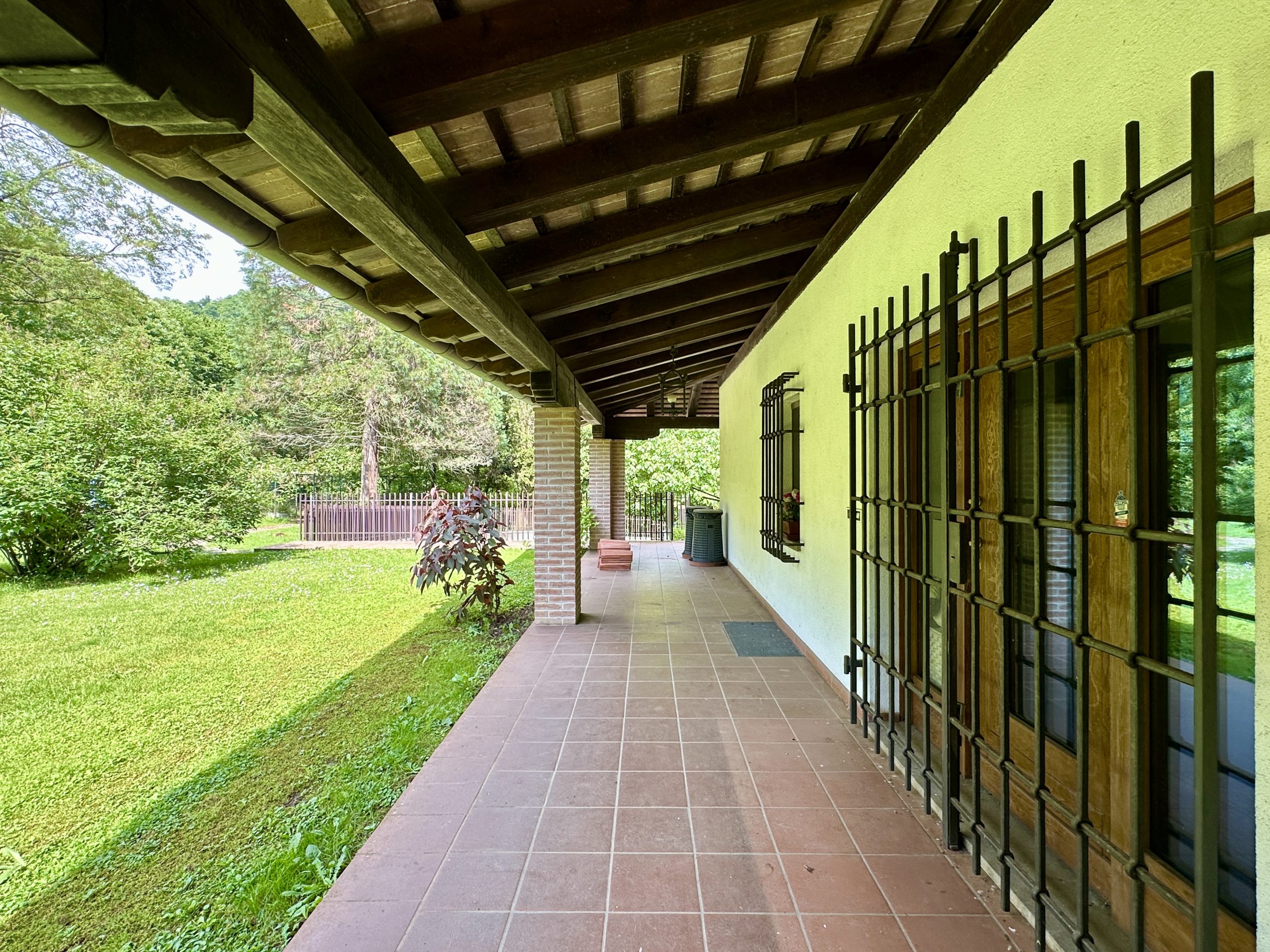 VILLA CON PARCO VILLA CON PARCO