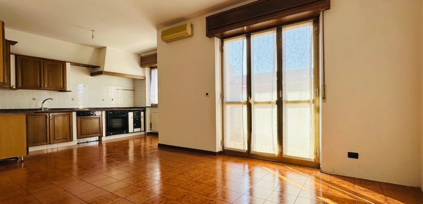 Bicamere + Mansarda Bicamere + Mansarda