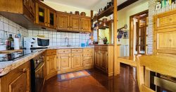 Villa Con Ampio Giardino Villa Con Ampio Giardino