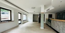 Locale Commerciale Locale Commerciale