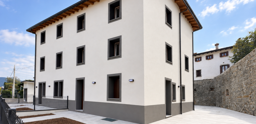 Nuovo Bicamere In Centro