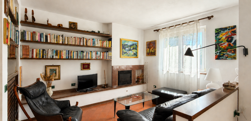 Villa In Bifamiliare A Pradamano