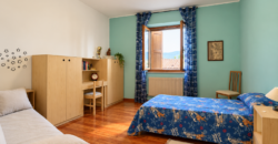 Villa Indipendente Con Parco e Autorimesse